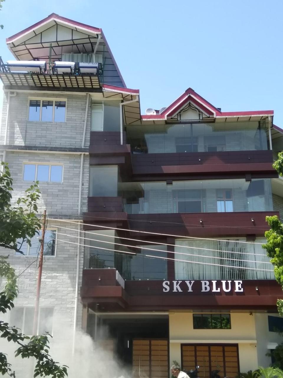 Hotel Sky Bule & Restaurant Khas Nagrota Exterior photo