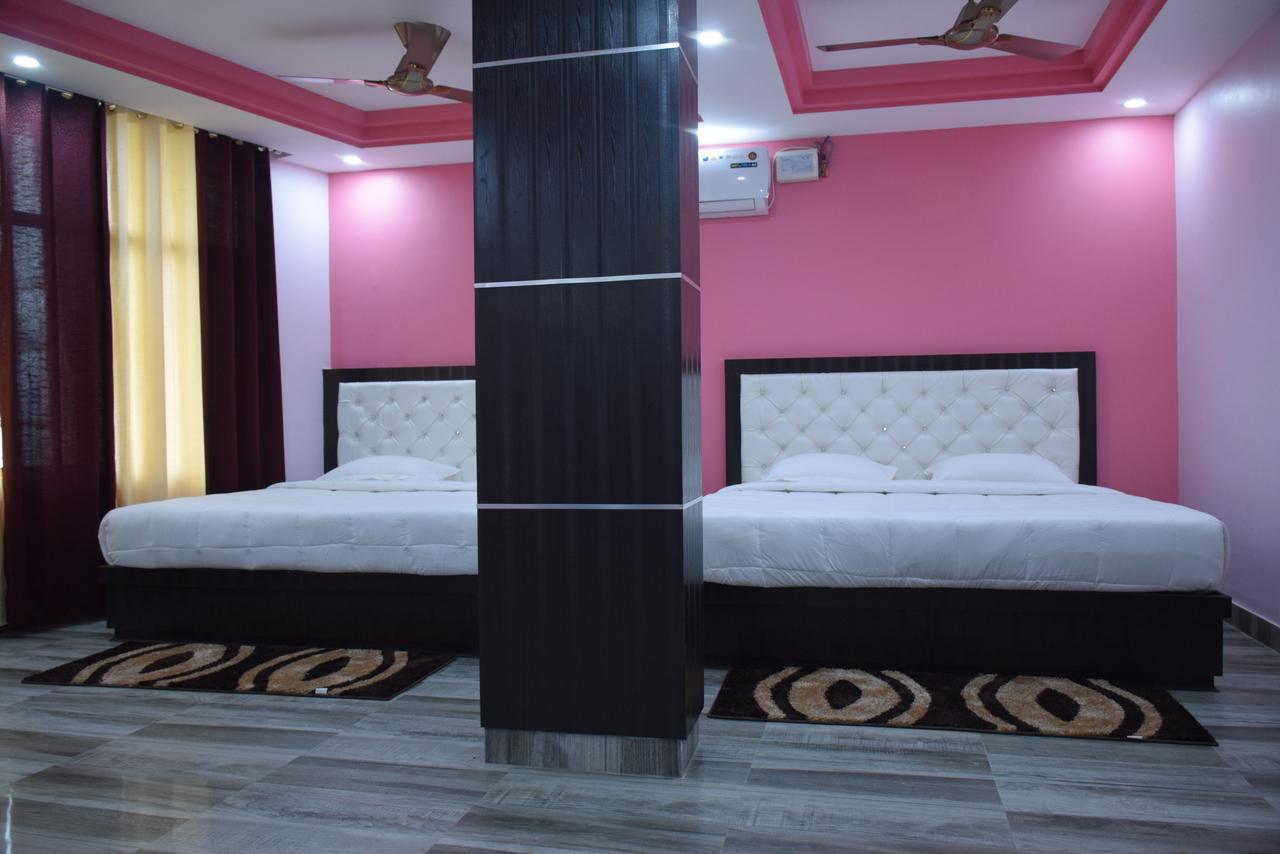 Hotel Sky Bule & Restaurant Khas Nagrota Exterior photo