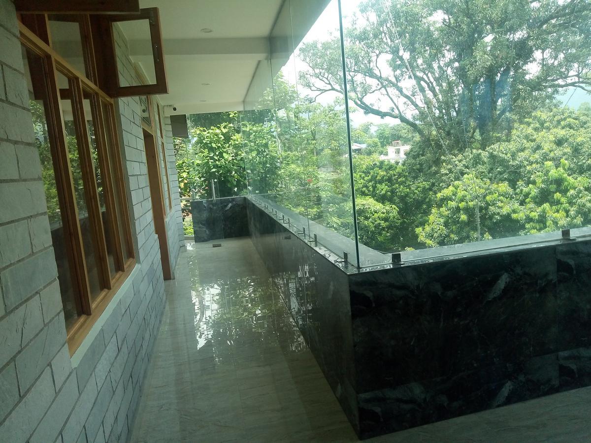 Hotel Sky Bule & Restaurant Khas Nagrota Exterior photo