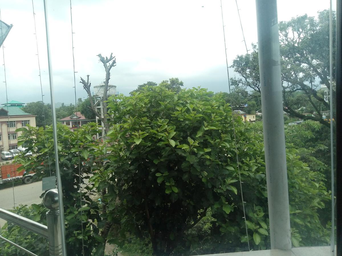 Hotel Sky Bule & Restaurant Khas Nagrota Exterior photo