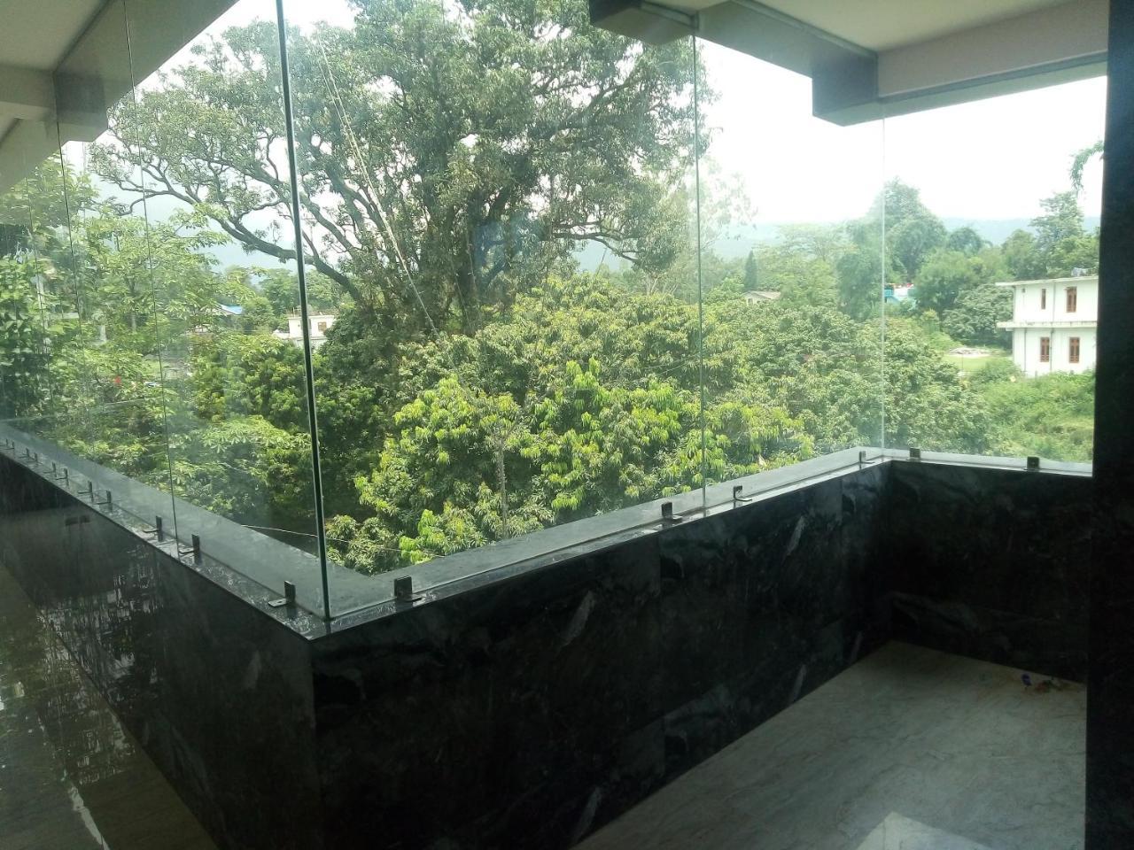Hotel Sky Bule & Restaurant Khas Nagrota Exterior photo